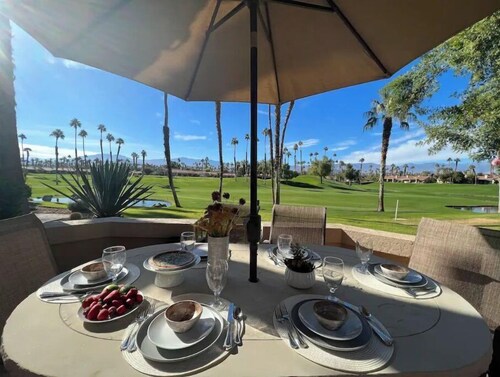 Palm Valley Country Club Condo on Fairway!