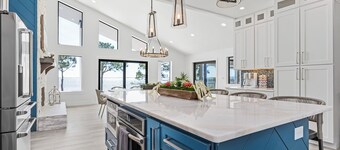 Sea La Vi * Pet Friendly & Private Pool