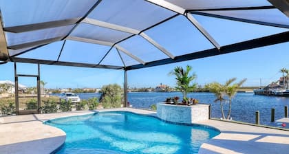 New listing - Amazing new 3beds/3baths Gulf access villa w. heated pool and outdoor kitchen!