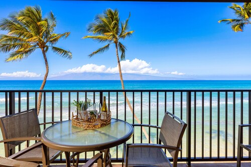 Stunning oceanfront view with Maui-inspired design