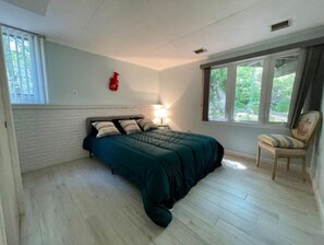 3 多间卧室、办公桌、熨斗/熨衣板、免费 WiFi