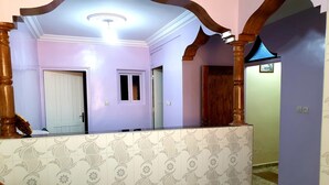 Unclassified image, 2 of 15, button - 12 Km Surf house  (Aourir)