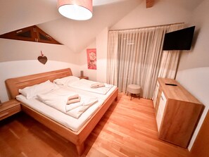 2 bedrooms, free WiFi, bed sheets