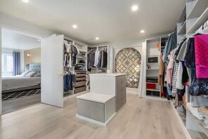 5 bedrooms, WiFi