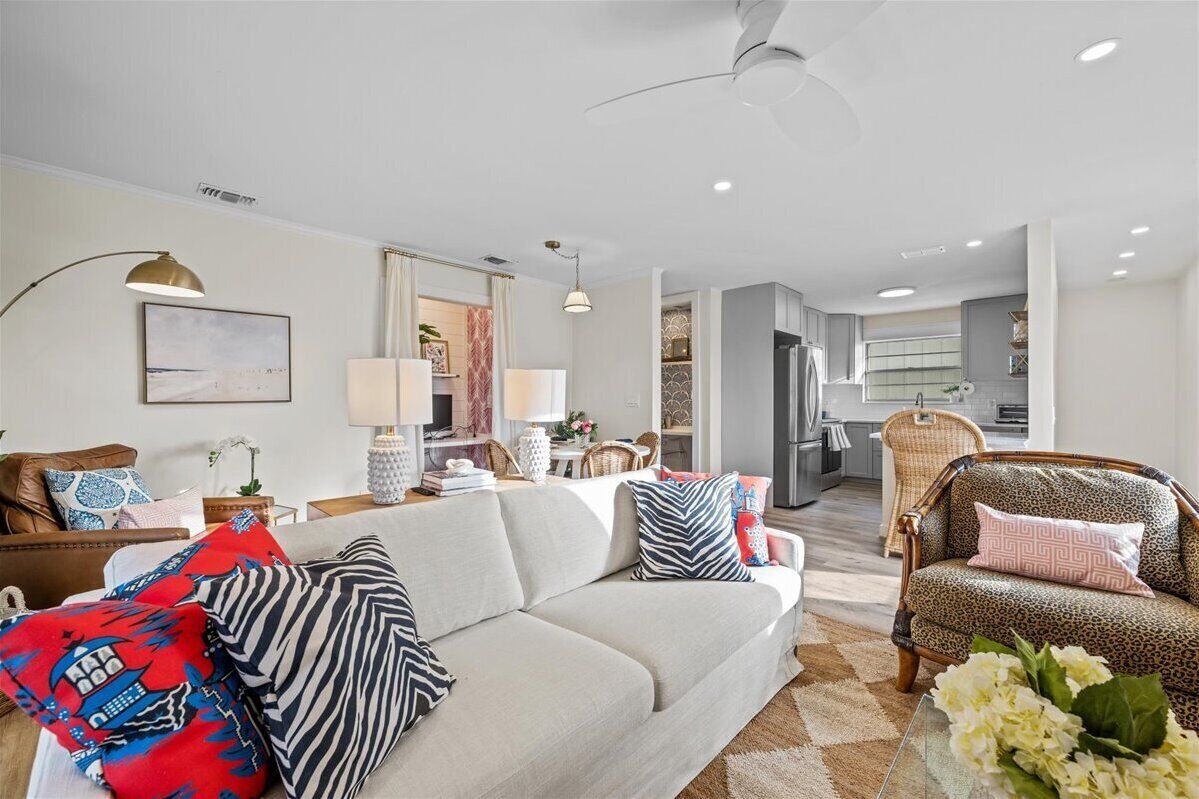 スマートテレビ、PC モニター