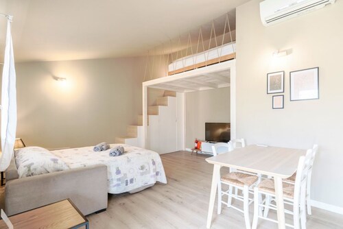 Casa Lugana 19 -one-room apartment with lakefront pool