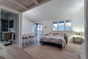 Bügeleisen/Bügelbrett, Bettwäsche