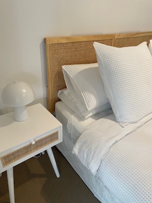 3 bedrooms, iron/ironing board, travel cot, free WiFi