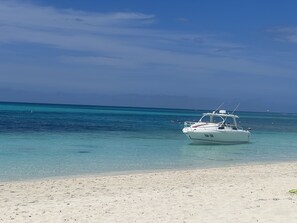 Sun-loungers, beach towels