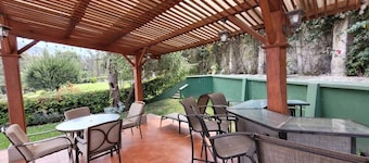 Large house in Antigua Guatemala with pergola