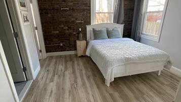 3 kamar tidur dan didekorasi berbeda-beda