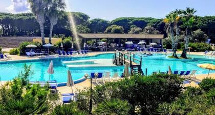 10 Ala Birdi Cottage 150m From The Beach, Arborea, Italy