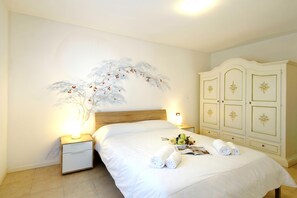 2 chambres, Wi-Fi gratuit, draps fournis