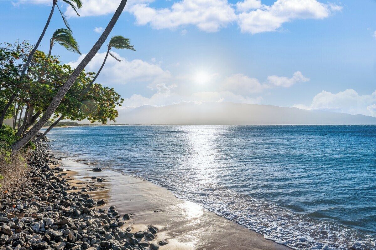 Am Strand, Liegestühle, Strandtücher