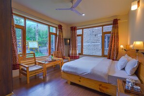 Deluxe Cottage - Balvenie Cottage by Dumnu Homes (Manali)
