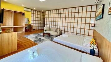 Deluxe Quadruple Room | 1 bedroom, Egyptian cotton sheets, premium bedding, memory foam beds