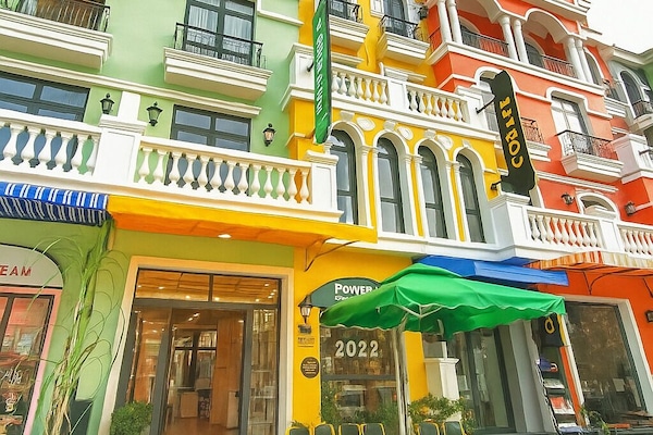 Facciata della struttura