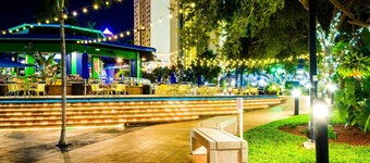 Screened Heated Pool |Serene Patio Lounge Area |Yard Chess |Tranquil Times |Close to RJ Stadium