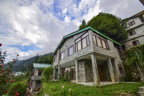 Voorkant van accommodatie