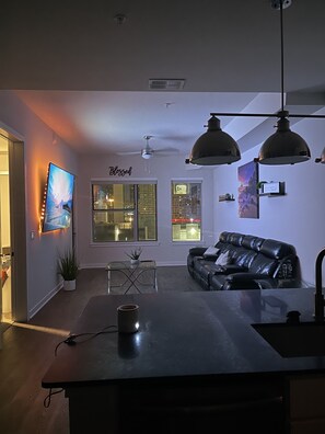 Interior - Beautiful Downtown Dallas 1bed (Dallas)