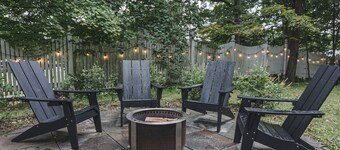 Rhinebeck Perfection - One Level w/ 2 Living Areas