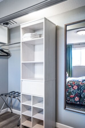 2 Schlafzimmer, Bügeleisen/Bügelbrett, Reisekinderbett, WLAN