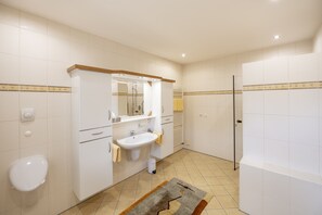Bathroom - FerBeautiful apartment close to the Netherlands (Ahaus)