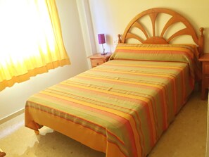 2 chambres, draps fournis