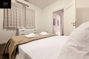 4 Schlafzimmer, Schreibtisch, BĂŒgeleisen/BĂŒgelbrett, Reisekinderbett