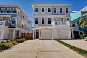 Exterior - Islands on Snapper, Walk to Beach & Tiki Bar (Carolina Beach)