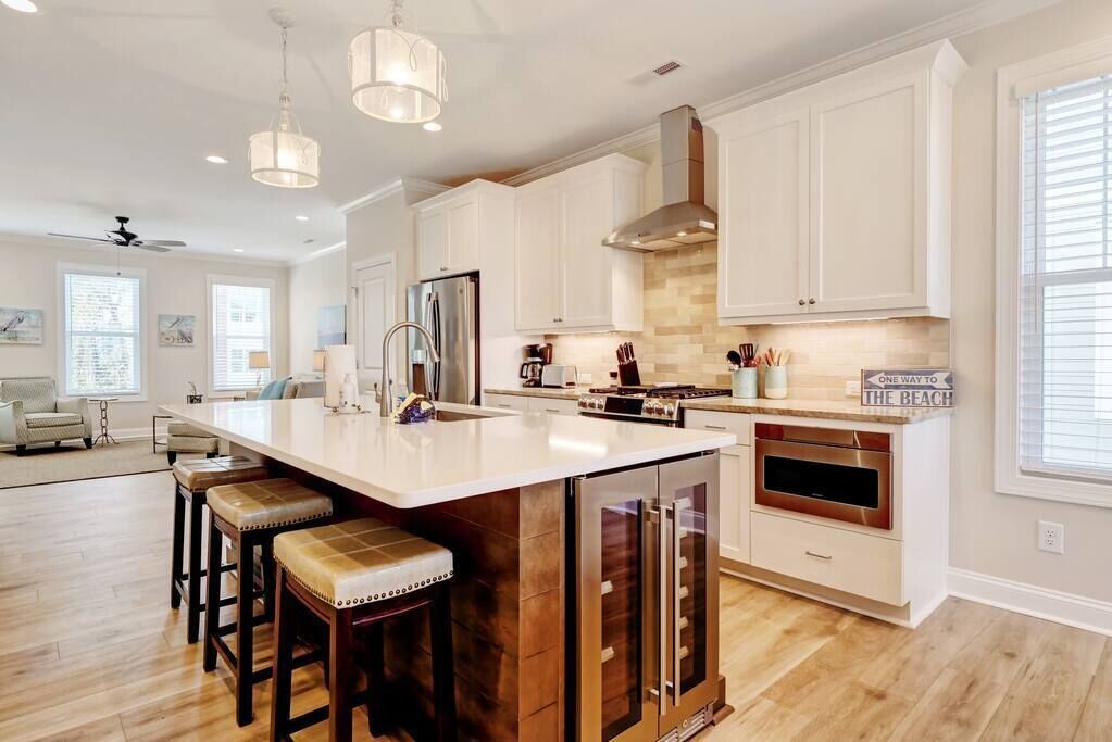 Fridge, dishwasher, cookware/dishes/utensils