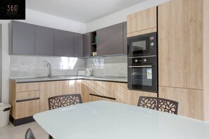 Fridge, microwave, oven, dishwasher