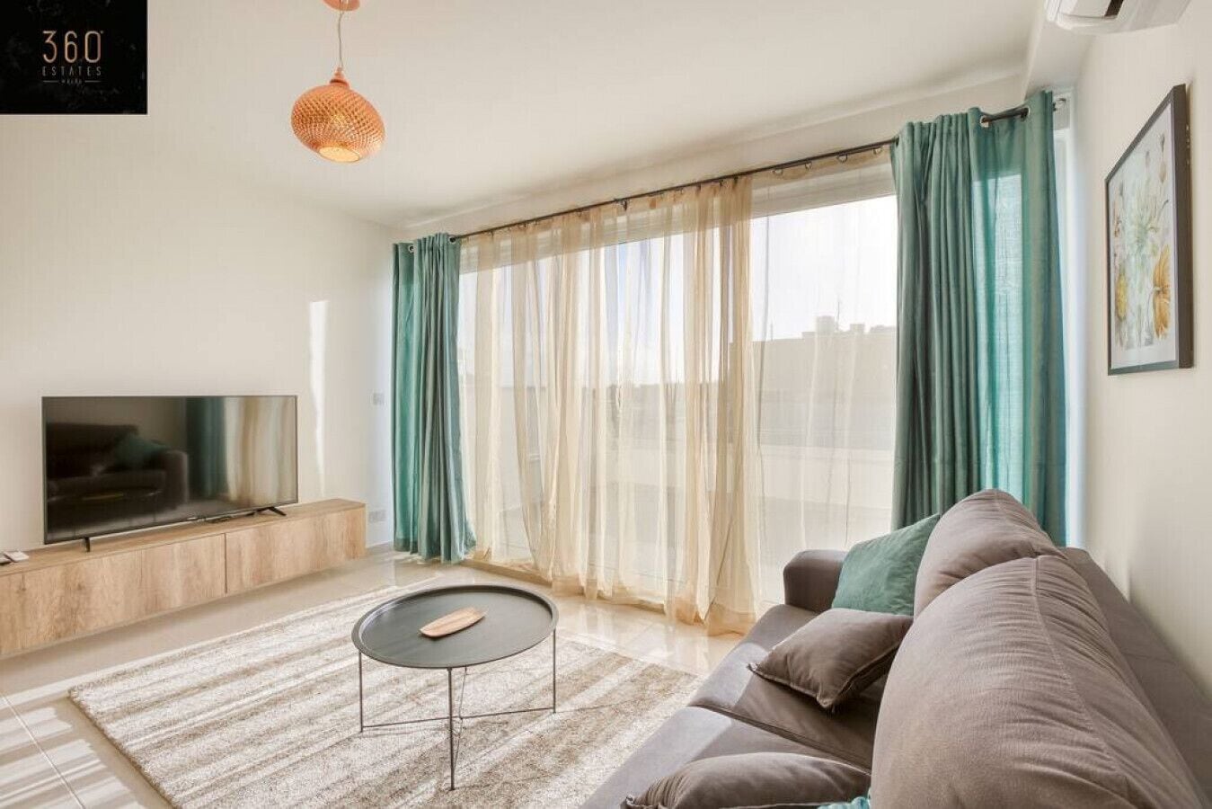 TV, Netflix, streaming services