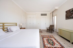 2 bedrooms, iron/ironing board, free WiFi, bed sheets - VESTA - Luxury APT - 2BR - Golf (II) (Hurghada)