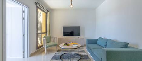 Smart TV, Netflix, streaming services