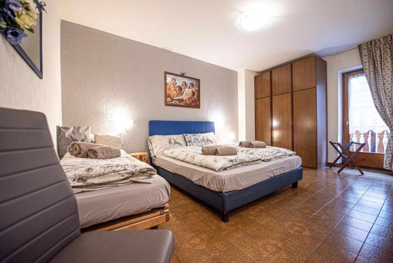 2 dormitorios, cuna de viaje, wifi y ropa de cama