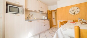 You'll have everything at your fingertips by staying at Quadrilocale Aprica!