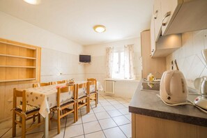 Dining - You'll have everything at your fingertips by staying at Quadrilocale Aprica! (Livigno)