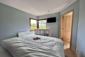 3 chambres, accès au Wi-Fi (inclus), literie fournie