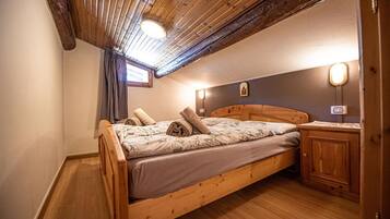 4 camere, Wi-Fi, lenzuola