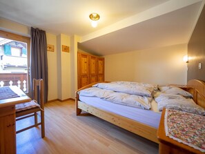 4 bedrooms, WiFi, bed sheets - Your next stay in Livigno without giving up anything! (Livigno)