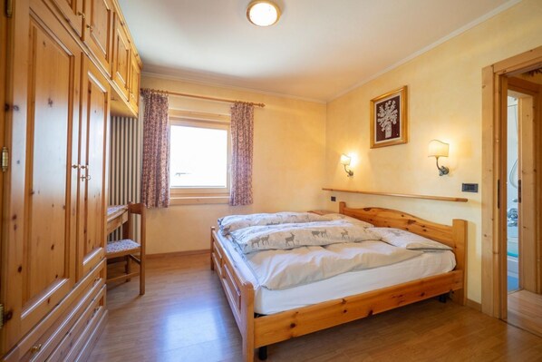 3 Schlafzimmer, WLAN, Bettwäsche