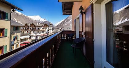 The vacation you are looking for awaits you in the Resia apartment