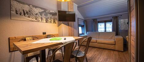 تناول الطعام