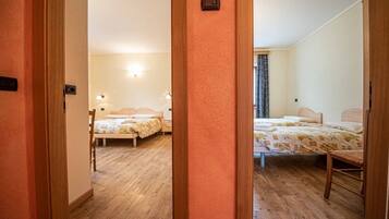 2 Schlafzimmer, Bügeleisen/Bügelbrett, WLAN, Bettwäsche