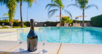 Villa Selene - Maldive del Salento Piscina Esclusiva -climatizzata