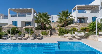 Spacious 3bedroom villa in Triton Complex .5