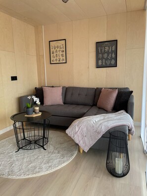 TV - Nordic Loki on Lake Belau (Belau)