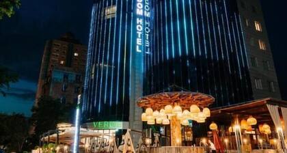 Grand Mildom Hotel