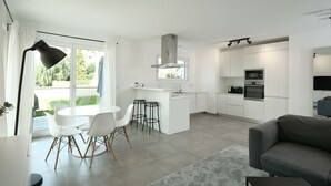 Unclassified image, 2 of 16, button - 2BR Apt 100 m2 w Terrace Garden & Pkg (Luxembourg City)